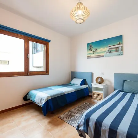 Great House With A Terrace Towards The Ocean Hébergement de vacances *