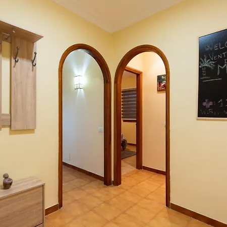 Great House With A Terrace Towards The Ocean Hébergement de vacances Arucas