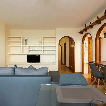 Great House With A Terrace Towards The Ocean * Arucas